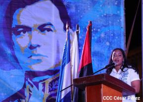 ¡Sí, el Arte es el Azul...!