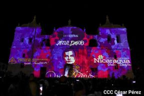 ¡Sí, el Arte es el Azul...!