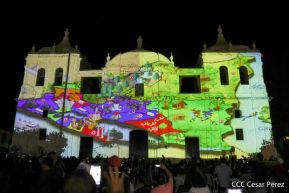 ¡Sí, el Arte es el Azul...!