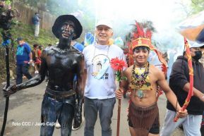 Entre fe y tradición Santo Domingo recorre las calles de Managua