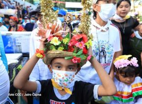 Entre fe y tradición Santo Domingo recorre las calles de Managua