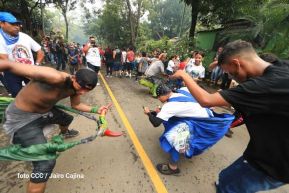 Entre fe y tradición Santo Domingo recorre las calles de Managua