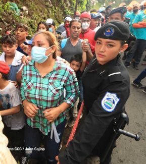 Entre fe y tradición Santo Domingo recorre las calles de Managua