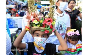 Entre fe y tradición Santo Domingo recorre las calles de Managua