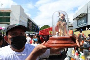 Entre fe y tradición Santo Domingo recorre las calles de Managua