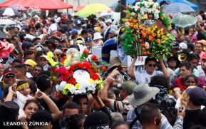 Entre fe y tradición Santo Domingo recorre las calles de Managua