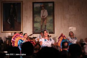 ¡Qué Viva Managua!: Música, Alegría, Danzas y Colorido