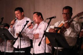 ¡Qué Viva Managua!: Música, Alegría, Danzas y Colorido