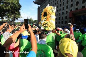 Peregrinaje de Santo Domingo de Guzmán rumbo a Las Sierritas