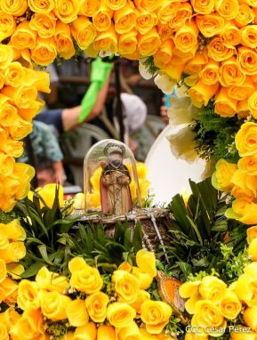 Peregrinaje de Santo Domingo de Guzmán rumbo a Las Sierritas