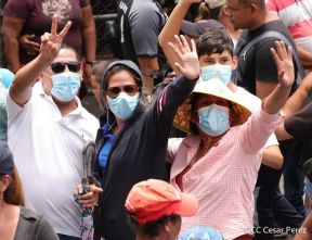Peregrinaje de Santo Domingo de Guzmán rumbo a Las Sierritas