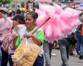 Peregrinaje de Santo Domingo de Guzmán rumbo a Las Sierritas