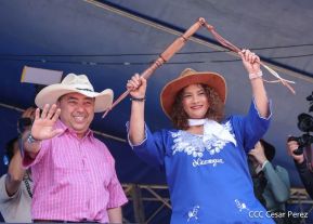 Peregrinaje de Santo Domingo de Guzmán rumbo a Las Sierritas