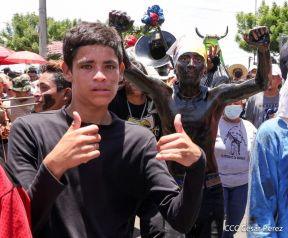 Peregrinaje de Santo Domingo de Guzmán rumbo a Las Sierritas