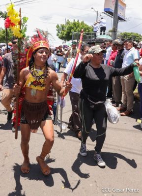 Peregrinaje de Santo Domingo de Guzmán rumbo a Las Sierritas