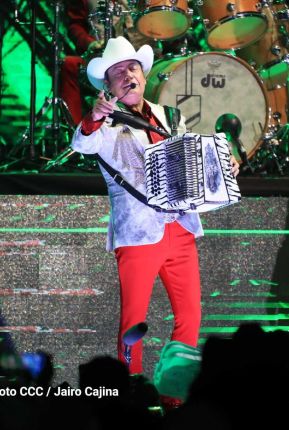 Los Tigres del Norte en Nicaragua: Los Jefes de Jefes en Concierto