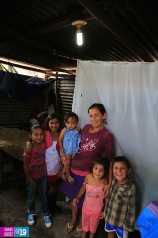 Restituyen derecho a electricidad a familias de cuatro comunidades matagalpinas