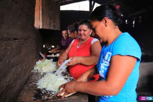 Restituyen derecho a electricidad a familias de cuatro comunidades matagalpinas