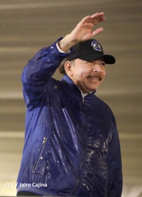 Desfile Patrio 2022 desde la Avenida de Bolívar a Chávez