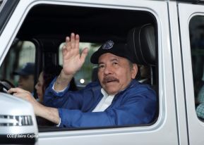 Desfile Patrio 2022 desde la Avenida de Bolívar a Chávez