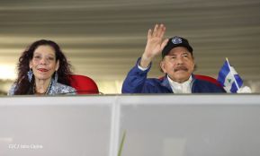 Desfile Patrio 2022 desde la Avenida de Bolívar a Chávez