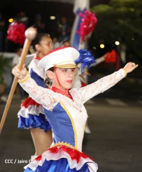Desfile Patrio 2022 desde la Avenida de Bolívar a Chávez