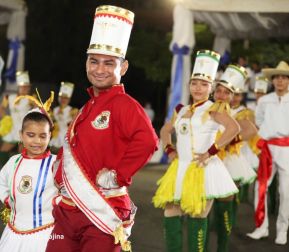 Desfile Patrio 2022 desde la Avenida de Bolívar a Chávez