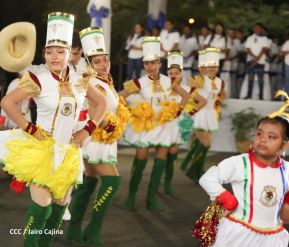 Desfile Patrio 2022 desde la Avenida de Bolívar a Chávez