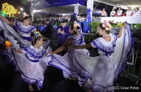 Desfile Patrio 2022 desde la Avenida de Bolívar a Chávez