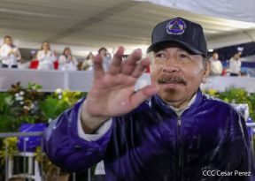 Desfile Patrio 2022 desde la Avenida de Bolívar a Chávez