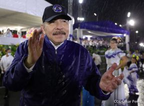 Desfile Patrio 2022 desde la Avenida de Bolívar a Chávez