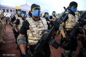 Presidente Daniel Ortega y Vicepresidenta Rosario Murillo presidieron acto del 43 Aniversario de la Policía Nacional