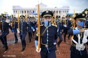 Presidente Daniel Ortega y Vicepresidenta Rosario Murillo presidieron acto del 43 Aniversario de la Policía Nacional