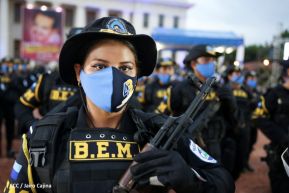 Presidente Daniel Ortega y Vicepresidenta Rosario Murillo presidieron acto del 43 Aniversario de la Policía Nacional