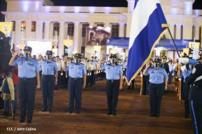 Presidente Daniel Ortega y Vicepresidenta Rosario Murillo presidieron acto del 43 Aniversario de la Policía Nacional