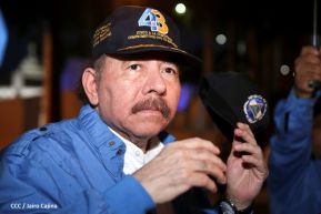 Presidente Daniel Ortega y Vicepresidenta Rosario Murillo presidieron acto del 43 Aniversario de la Policía Nacional