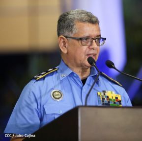 Presidente Daniel Ortega y Vicepresidenta Rosario Murillo presidieron acto del 43 Aniversario de la Policía Nacional