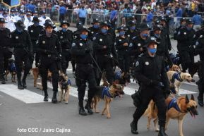 Desfile Policial "En Fuerzas de Victorias" desde la Avenida de Bolívar a Chávez