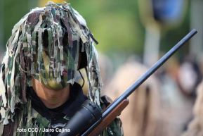 Desfile Policial "En Fuerzas de Victorias" desde la Avenida de Bolívar a Chávez
