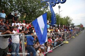 Desfile Policial "En Fuerzas de Victorias" desde la Avenida de Bolívar a Chávez