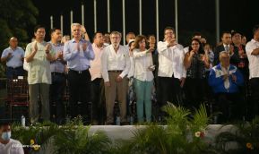 Desfile Policial "En Fuerzas de Victorias" desde la Avenida de Bolívar a Chávez