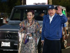 Desfile Policial "En Fuerzas de Victorias" desde la Avenida de Bolívar a Chávez