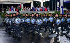 Desfile Policial "En Fuerzas de Victorias" desde la Avenida de Bolívar a Chávez