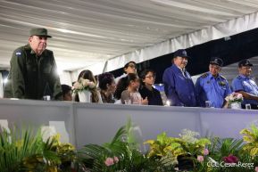 Desfile Policial "En Fuerzas de Victorias" desde la Avenida de Bolívar a Chávez