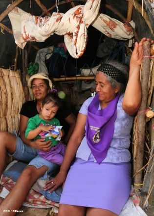 Carretas peregrinas llegan a Popoyuapa en un ambiente de fe y devoción