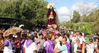 Carretas peregrinas llegan a Popoyuapa en un ambiente de fe y devoción