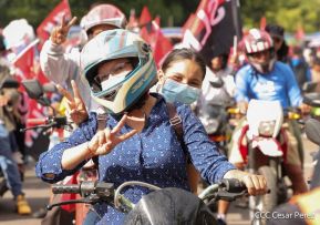 Conmemoración de los 45 años de la caída en combate del Comandante Pedro Aráuz Palacios