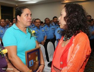 Presidente Daniel y Compañera Rosario clausuran XXIII Reunión de mandos de la Policía Nacional