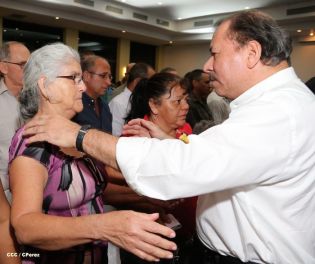 Presidente Daniel y Compañera Rosario clausuran XXIII Reunión de mandos de la Policía Nacional