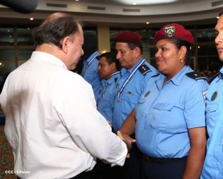 Presidente Daniel y Compañera Rosario clausuran XXIII Reunión de mandos de la Policía Nacional